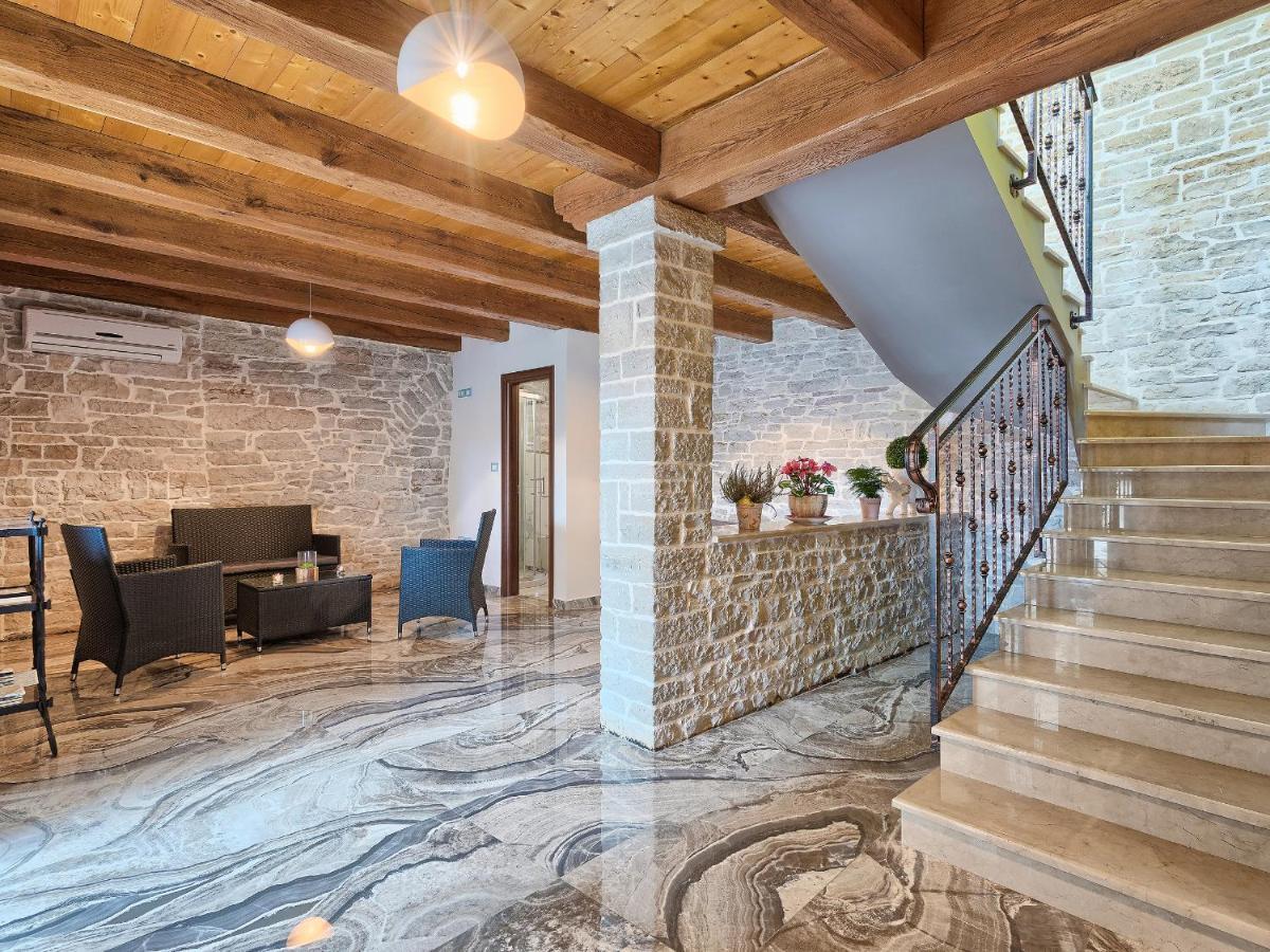 Villa Patrick-Luxury Stone House In The Center Of Istria Pazin Dış mekan fotoğraf
